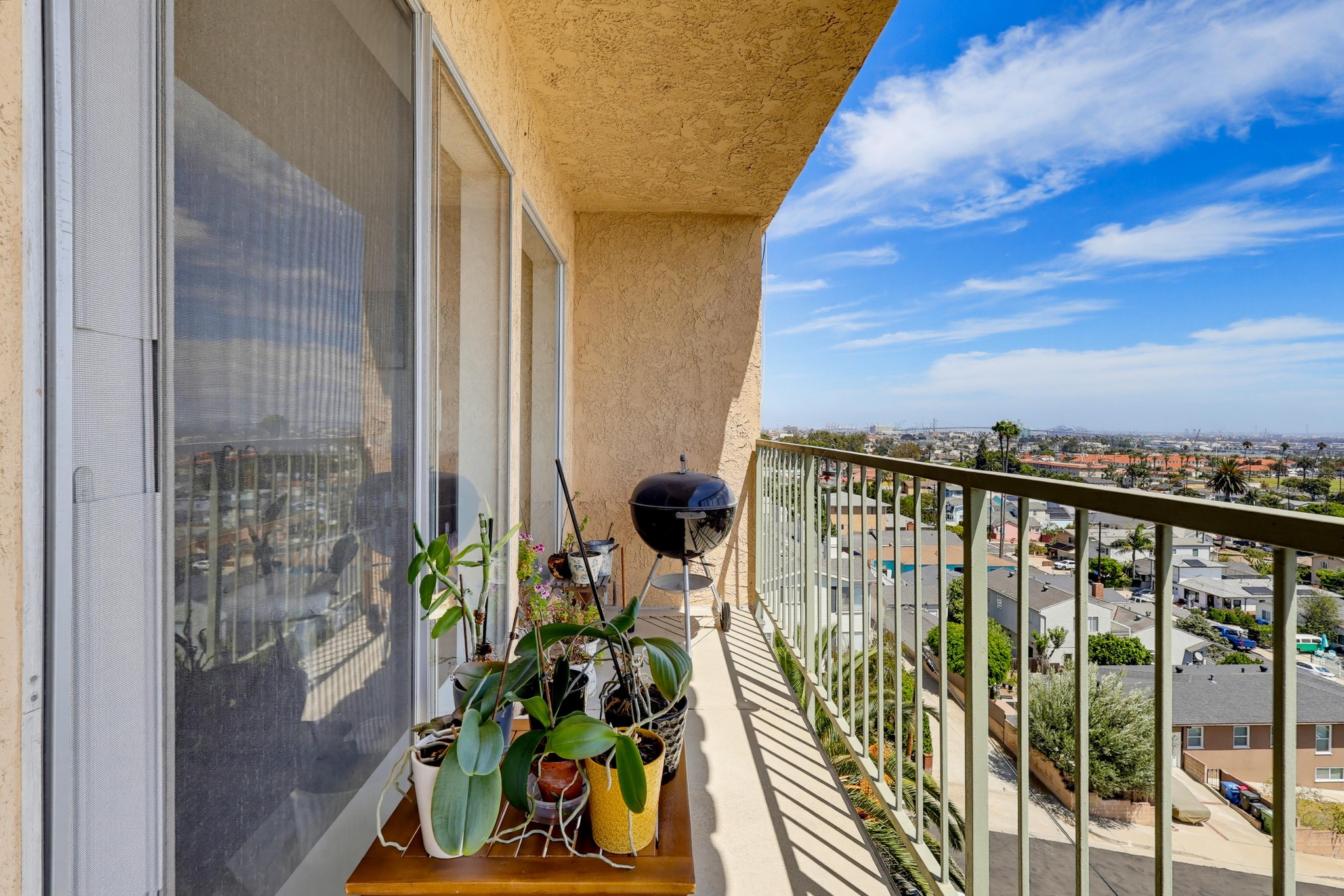 Virtual tour photo 28 of 62 for 2910 S Peck Ave