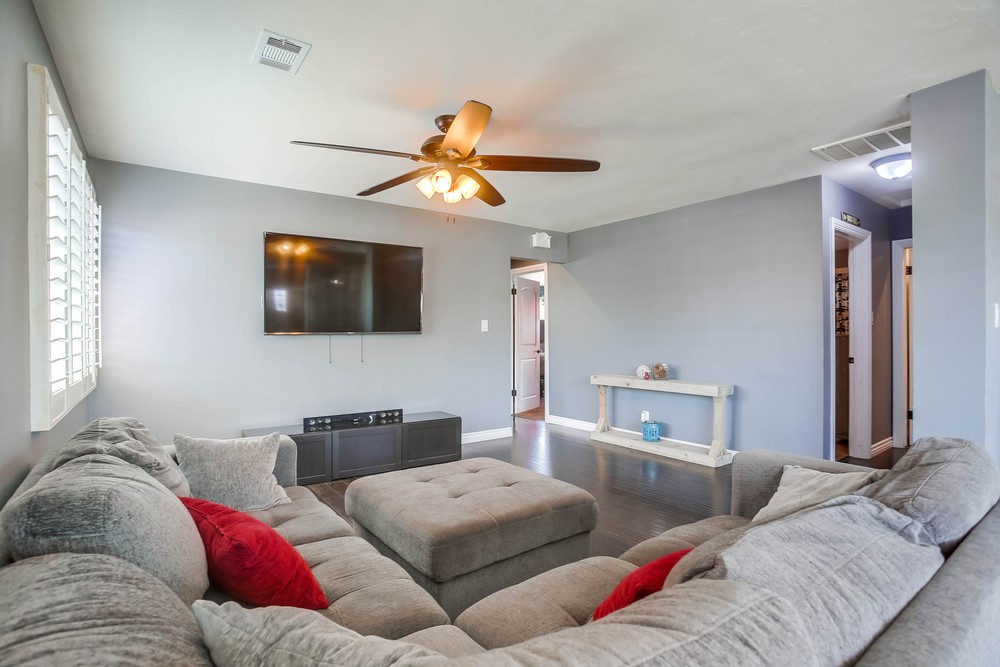 Virtual tour photo 21 of 47 for 2912 Preece St