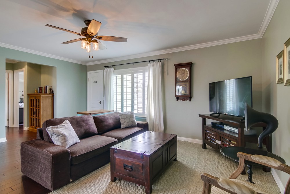 Virtual tour photo 4 of 33 for 2913 A St UNIT 6