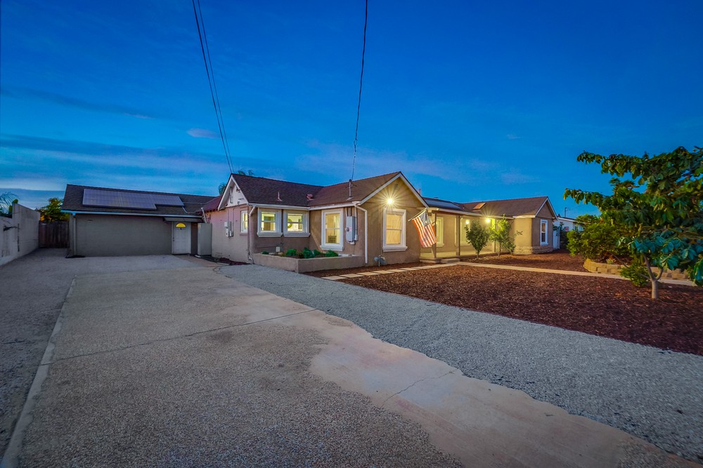 Virtual tour photo 3 of 116 for 2914 Iris Ave