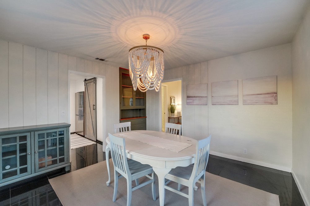 Virtual tour photo 40 of 116 for 2914 Iris Ave
