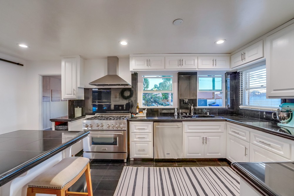 Virtual tour photo 44 of 116 for 2914 Iris Ave