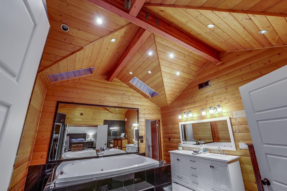 Virtual tour photo 70 of 116 for 2914 Iris Ave
