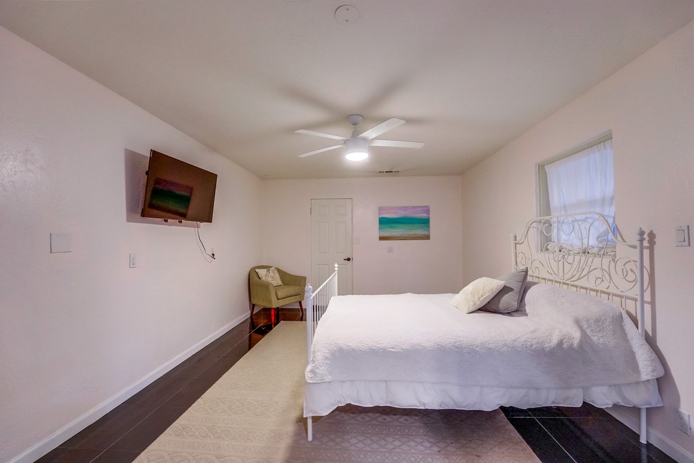 Virtual tour photo 76 of 116 for 2914 Iris Ave