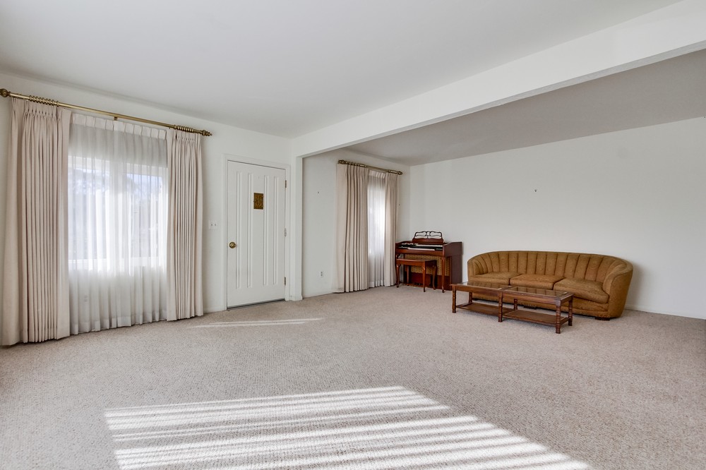 Virtual tour photo 18 of 83 for 2918 Emerson Street