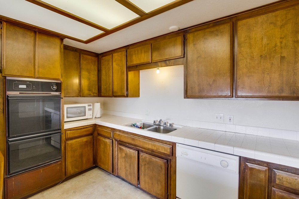 Virtual tour photo 27 of 83 for 2918 Emerson Street