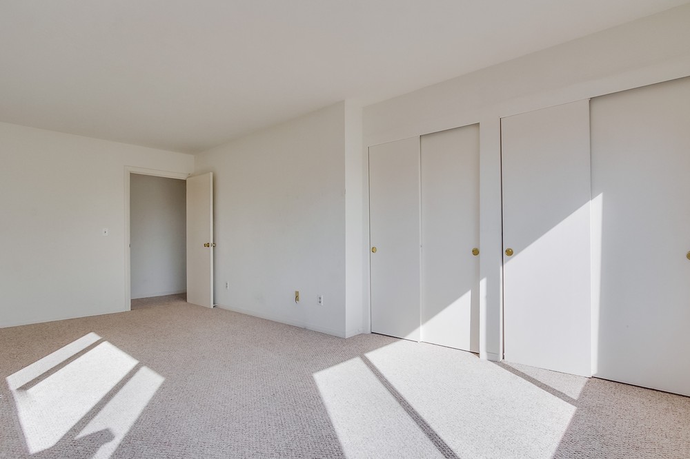 Virtual tour photo 32 of 83 for 2918 Emerson Street