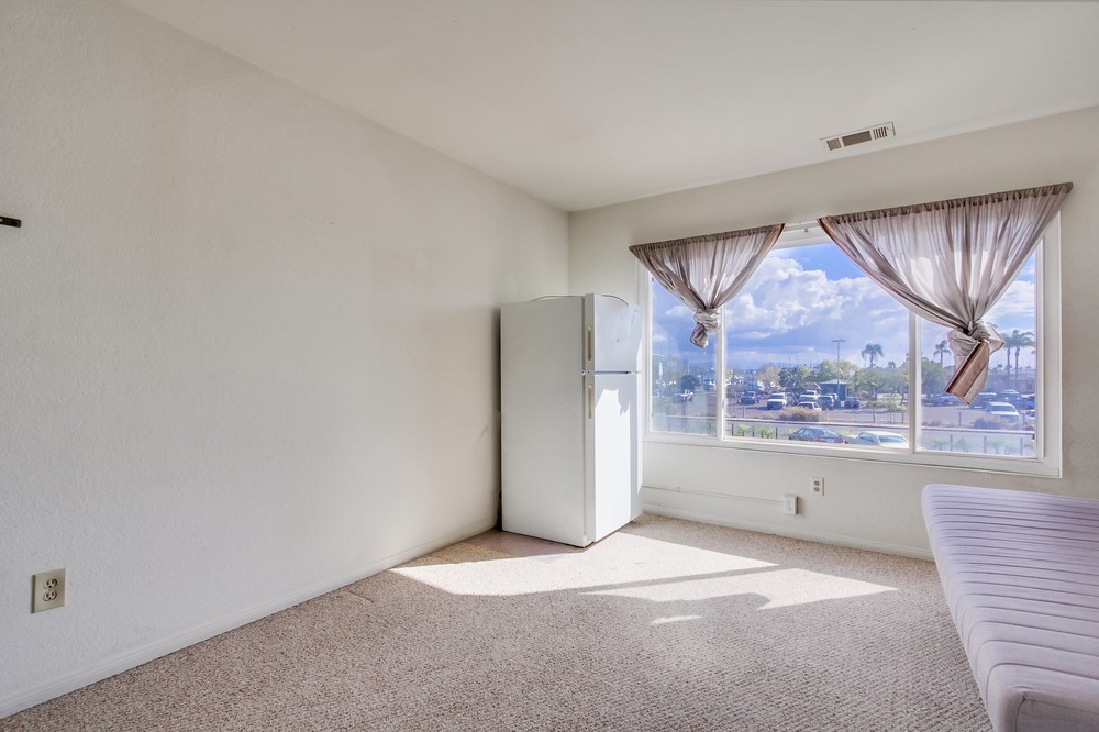 Virtual tour photo 35 of 83 for 2918 Emerson Street