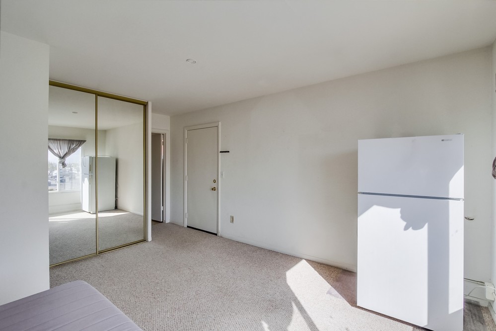 Virtual tour photo 38 of 83 for 2918 Emerson Street