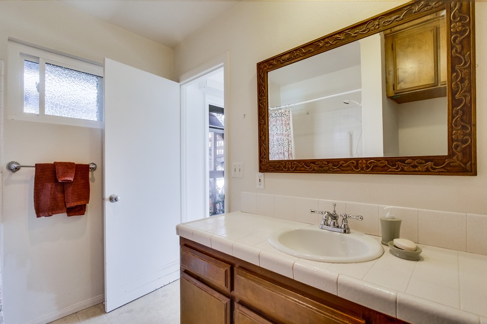 Virtual tour photo 47 of 83 for 2918 Emerson Street