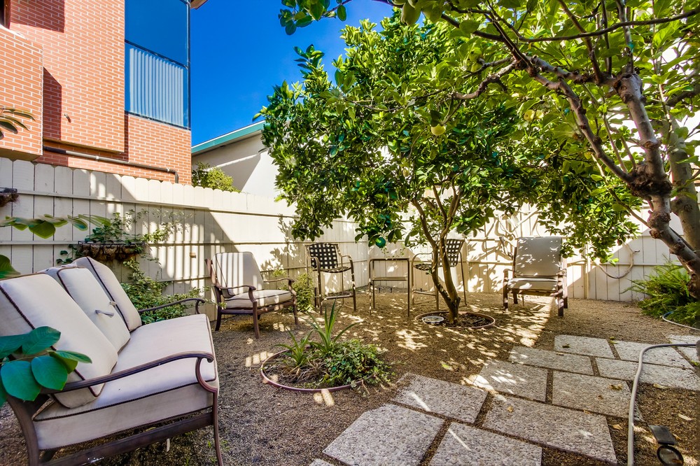 Virtual tour photo 55 of 83 for 2918 Emerson Street