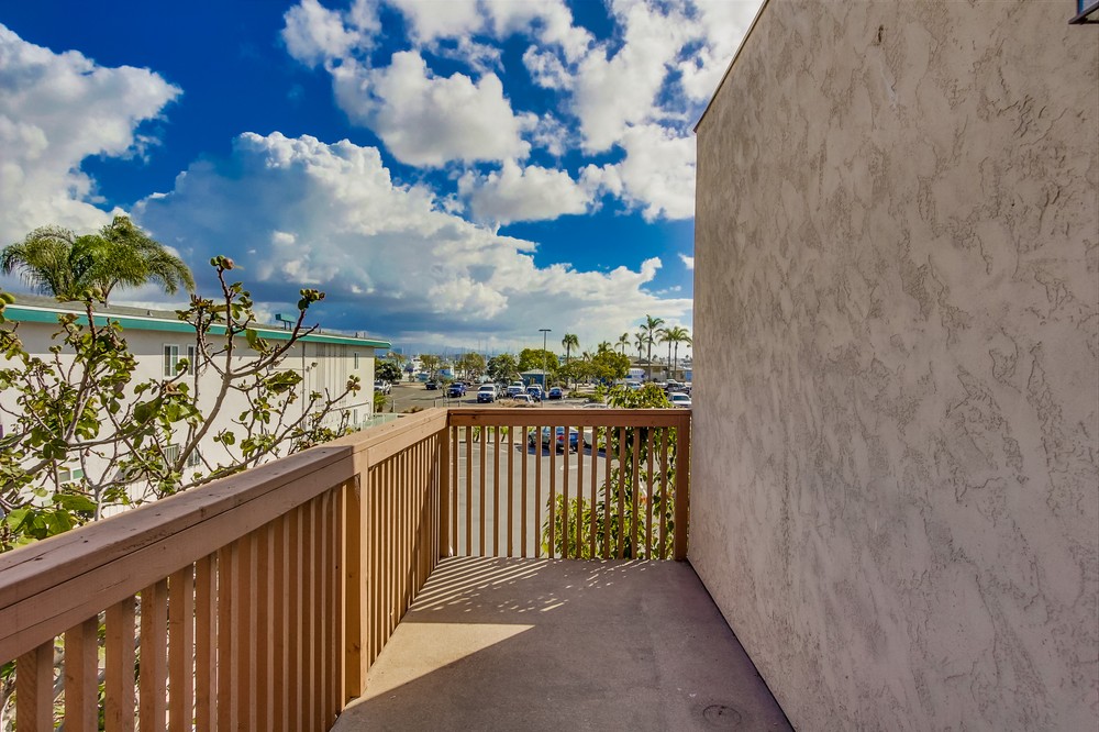 Virtual tour photo 76 of 83 for 2918 Emerson Street
