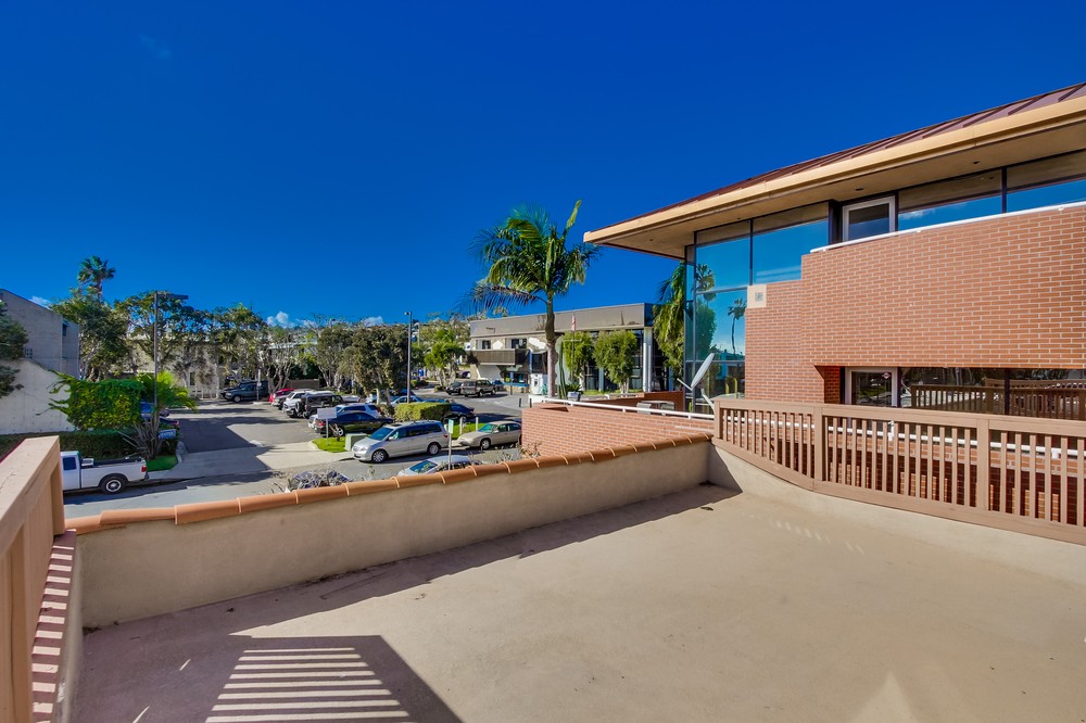 Virtual tour photo 77 of 83 for 2918 Emerson Street