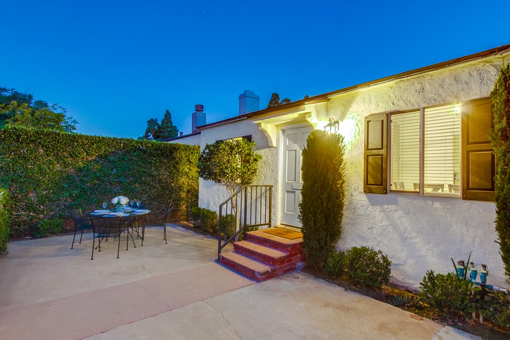Virtual tour photo 5 of 48 for 2919 Upshur St