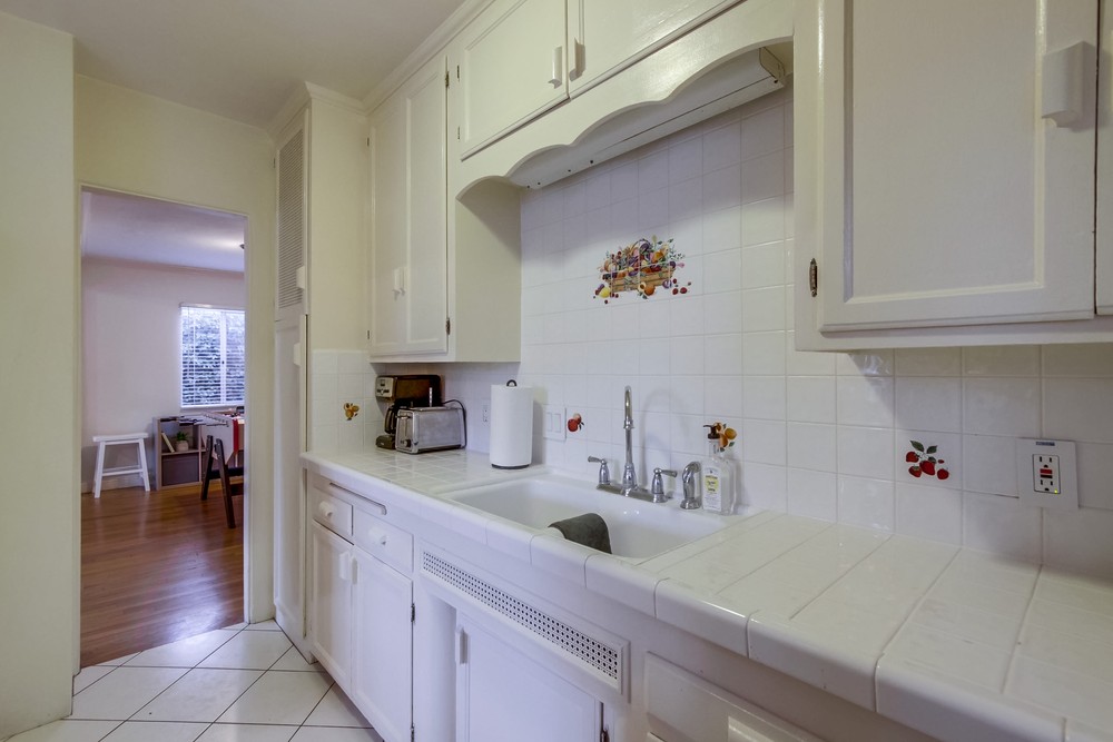 Virtual tour photo 27 of 48 for 2919 Upshur St