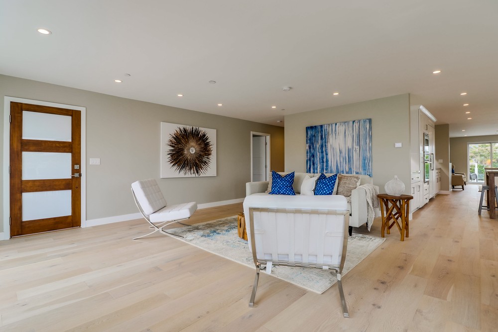 Virtual tour photo 6 of 94 for 2920 Perry St