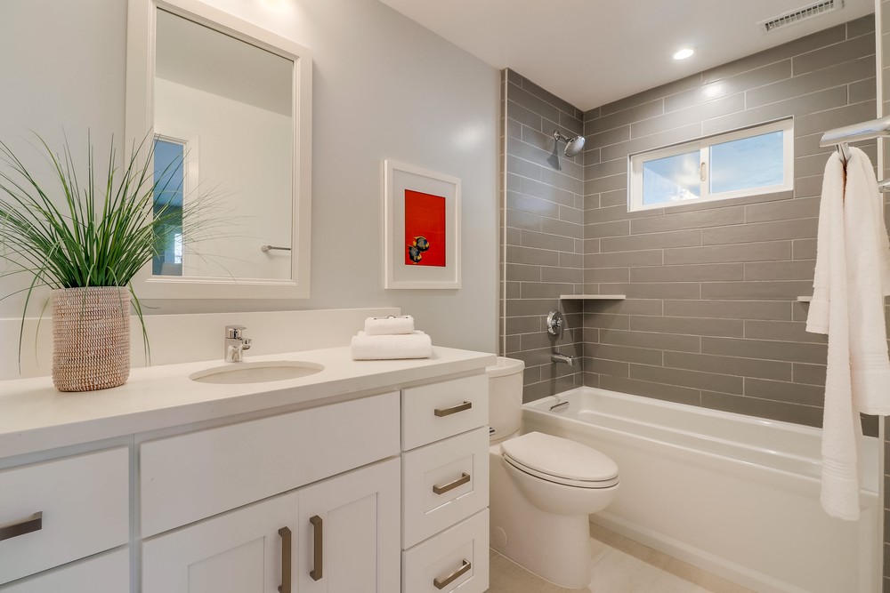 Virtual tour photo 34 of 94 for 2920 Perry St