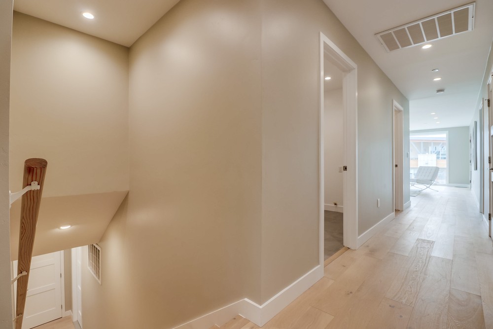 Virtual tour photo 36 of 94 for 2920 Perry St