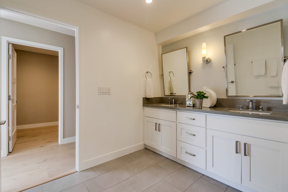 Virtual tour photo 46 of 94 for 2920 Perry St