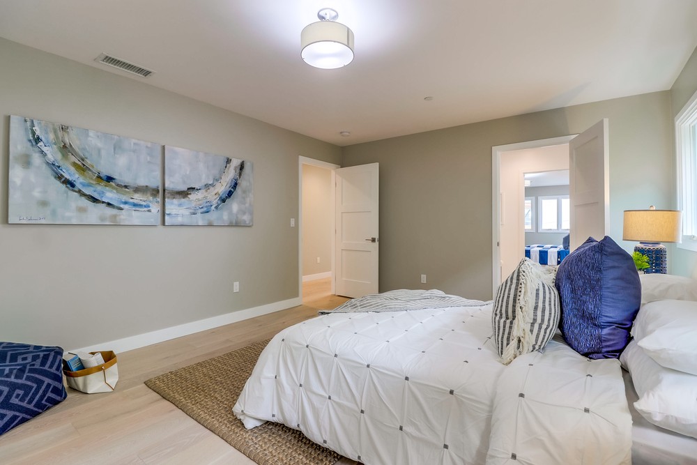 Virtual tour photo 60 of 94 for 2920 Perry St