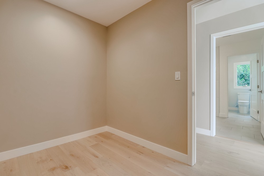 Virtual tour photo 66 of 94 for 2920 Perry St