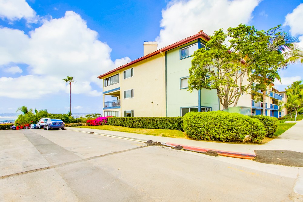 Virtual tour photo 1 of 71 for 2920 Union Street #204