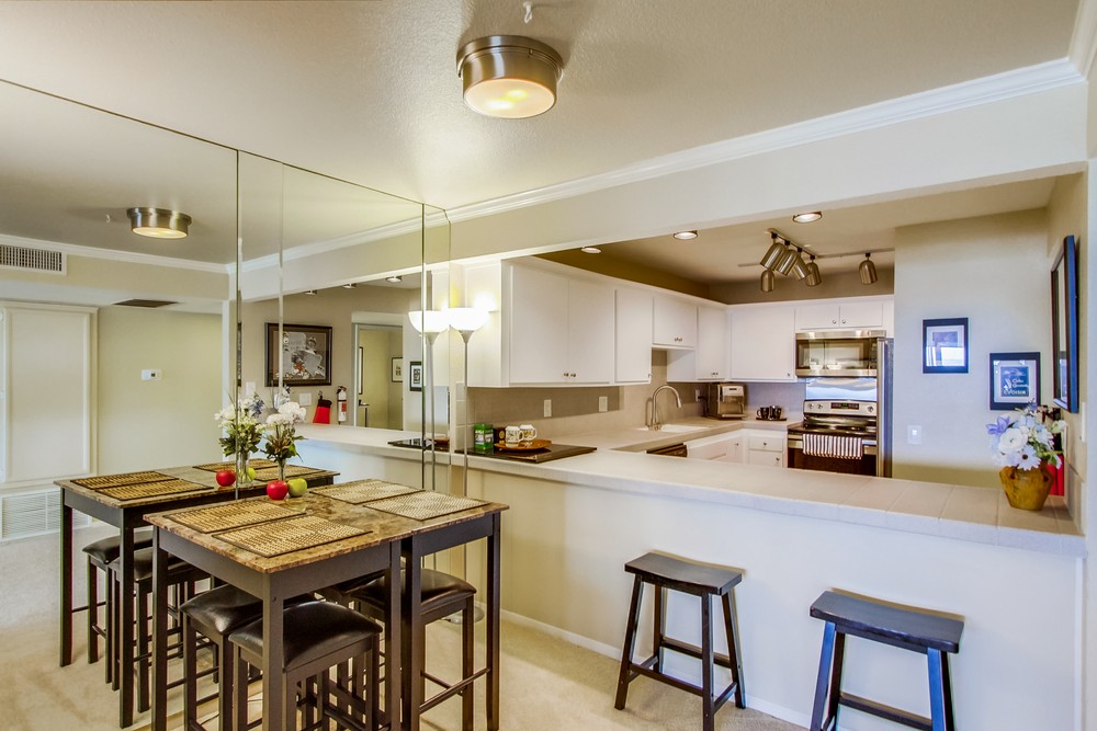 Virtual tour photo 23 of 71 for 2920 Union Street #204