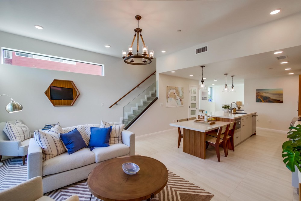 Virtual tour photo 3 of 47 for 2923 Upshur St