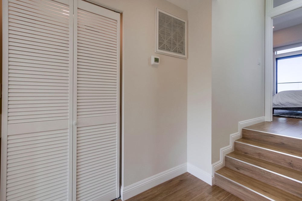 Virtual tour photo 19 of 47 for 2923 Upshur St