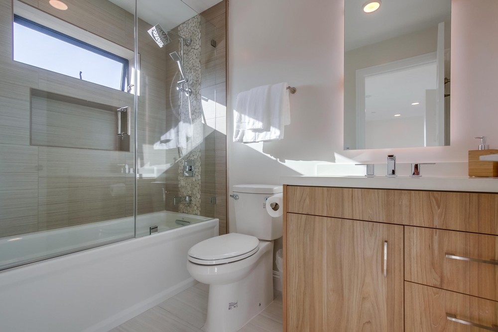 Virtual tour photo 39 of 47 for 2923 Upshur St