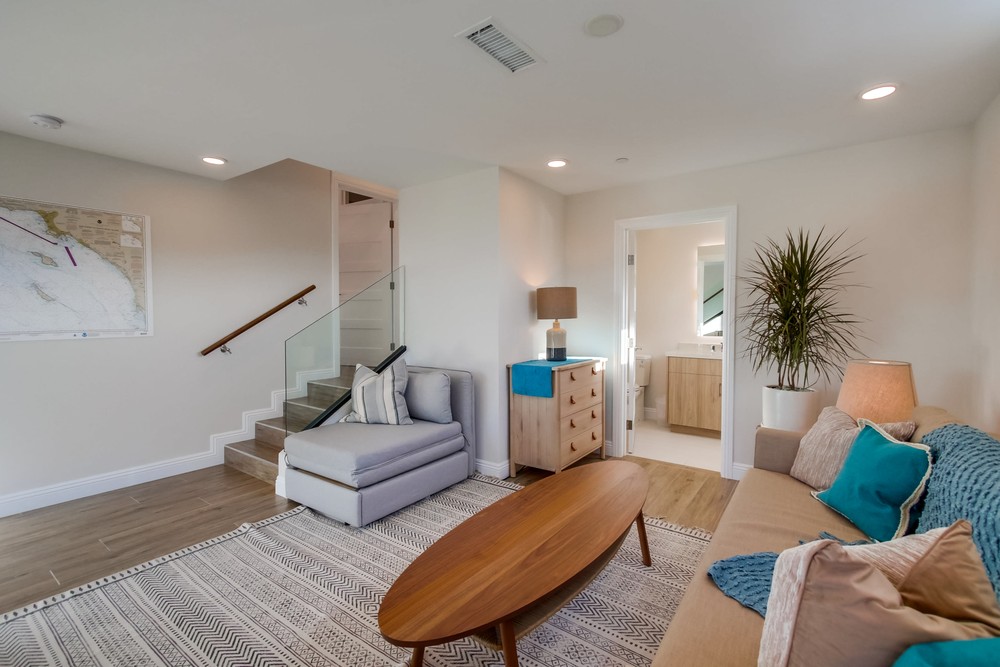 Virtual tour photo 36 of 72 for 2923 Upshur St