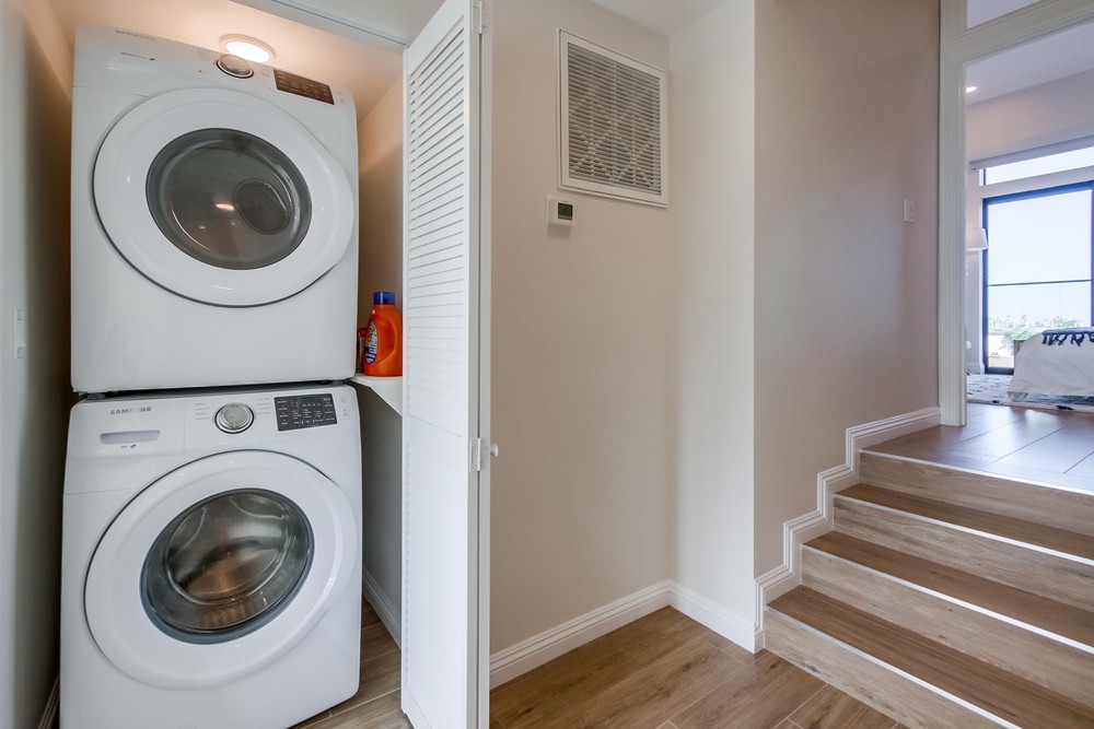 Virtual tour photo 18 of 45 for 2923 Upshur St