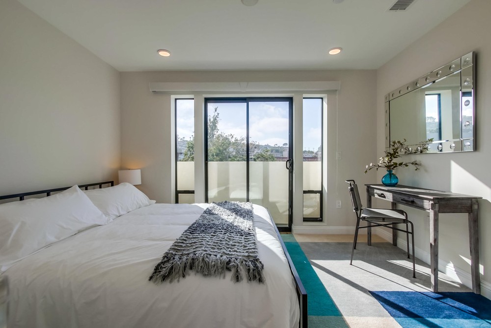 Virtual tour photo 33 of 45 for 2923 Upshur St
