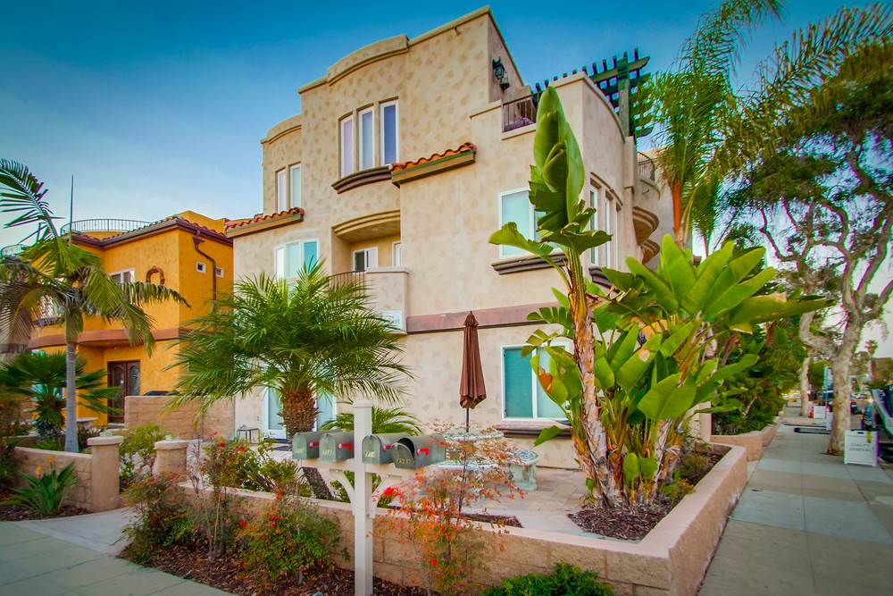 Virtual tour photo 1 of 64 for 2924 Mission Blvd