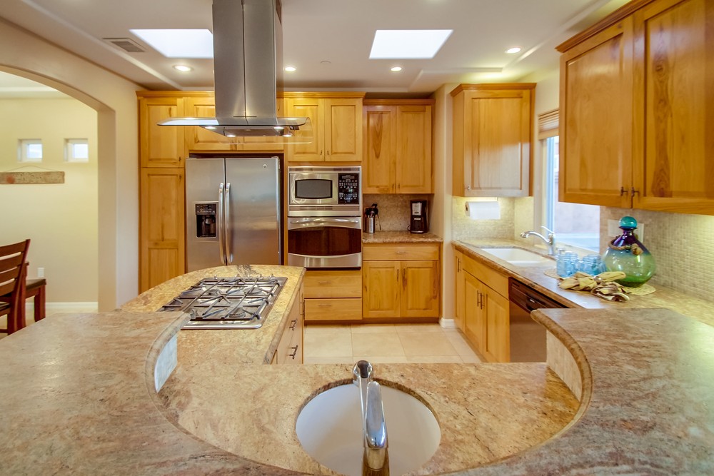 Virtual tour photo 22 of 64 for 2924 Mission Blvd