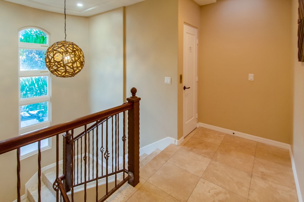 Virtual tour photo 34 of 64 for 2924 Mission Blvd