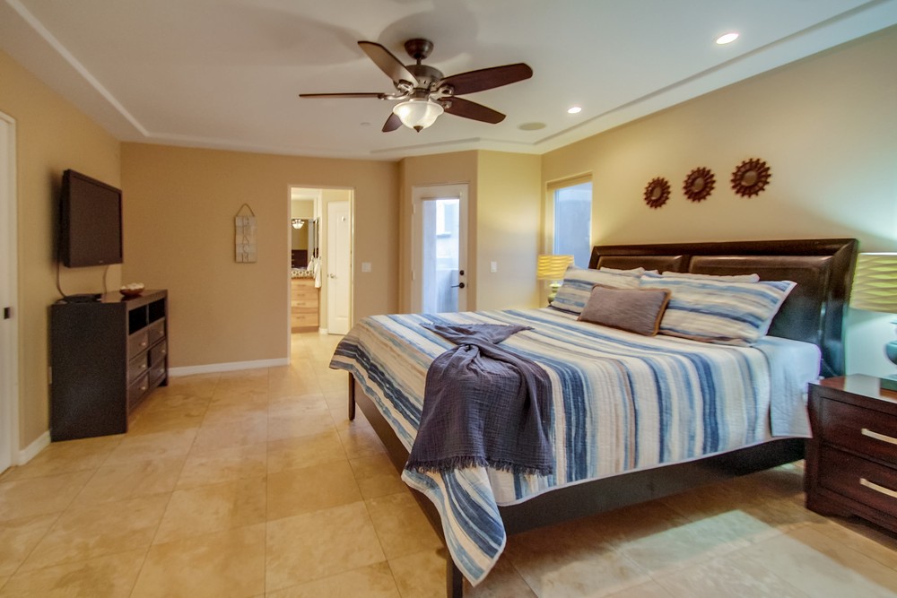 Virtual tour photo 36 of 64 for 2924 Mission Blvd