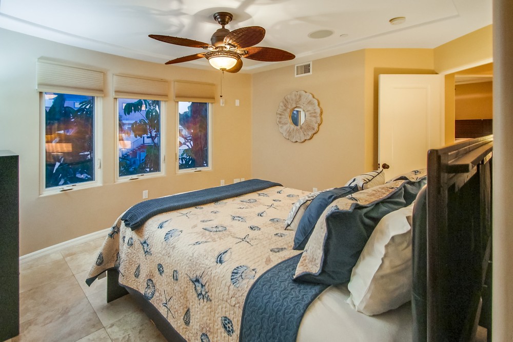 Virtual tour photo 51 of 64 for 2924 Mission Blvd