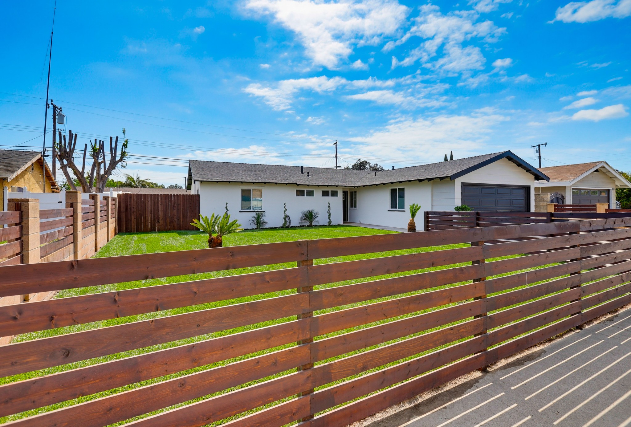 Virtual tour photo 4 of 65 for 2924 W McFadden Ave