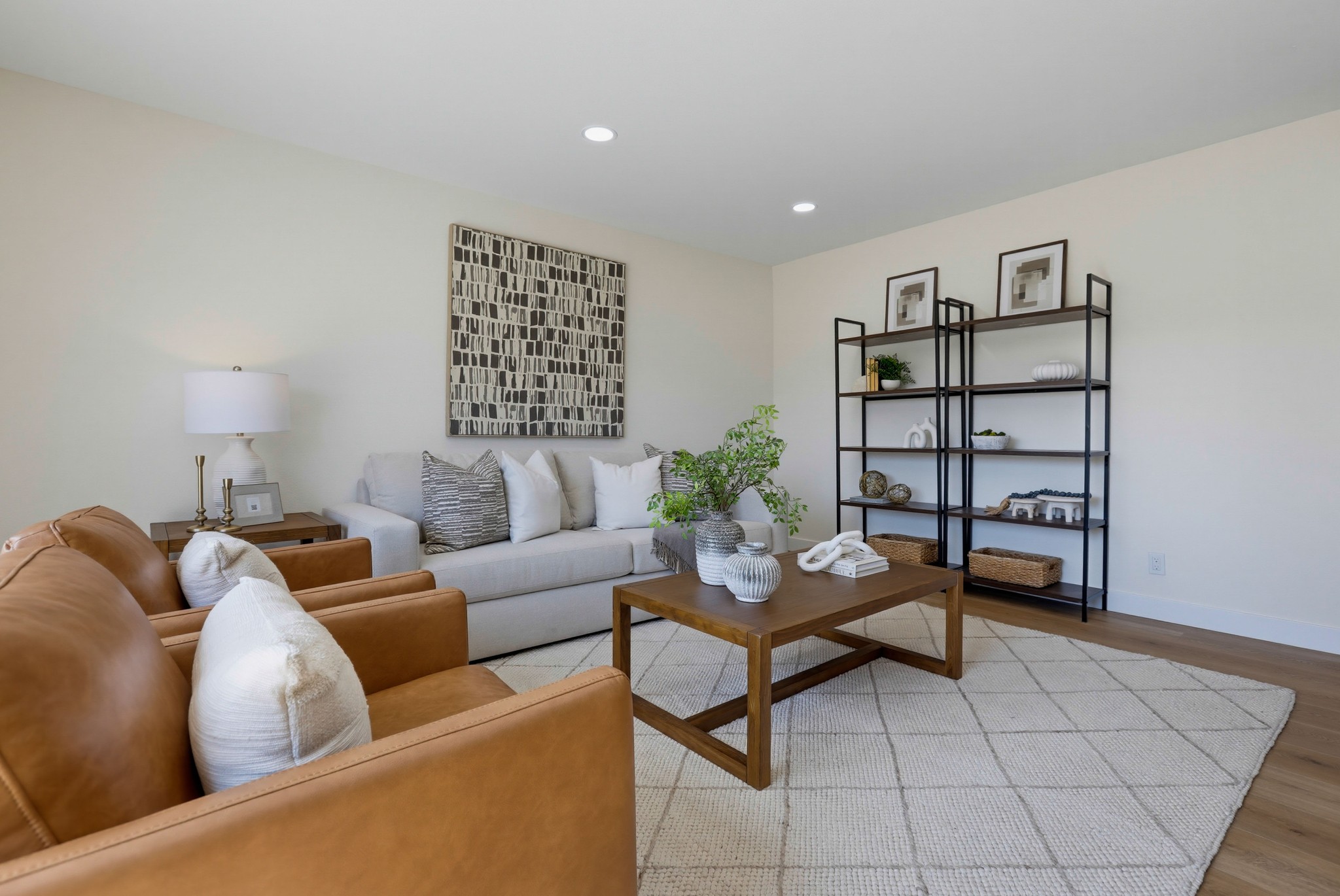Virtual tour photo 14 of 65 for 2924 W McFadden Ave
