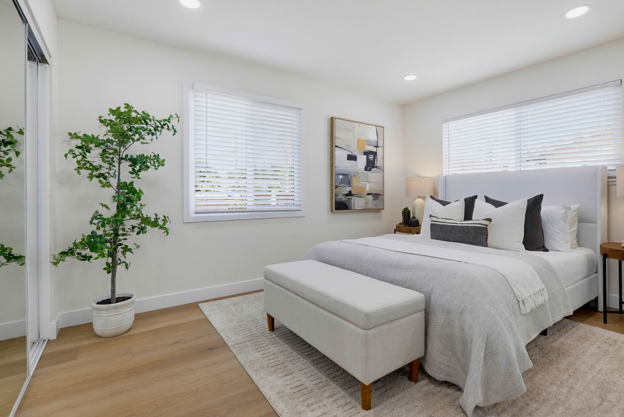 Virtual tour photo 34 of 65 for 2924 W McFadden Ave