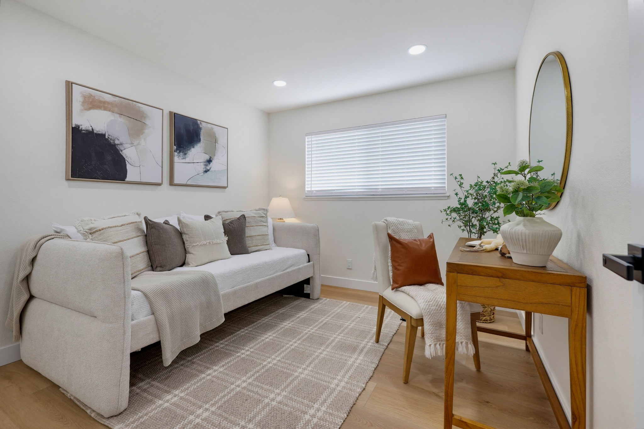 Virtual tour photo 50 of 65 for 2924 W McFadden Ave