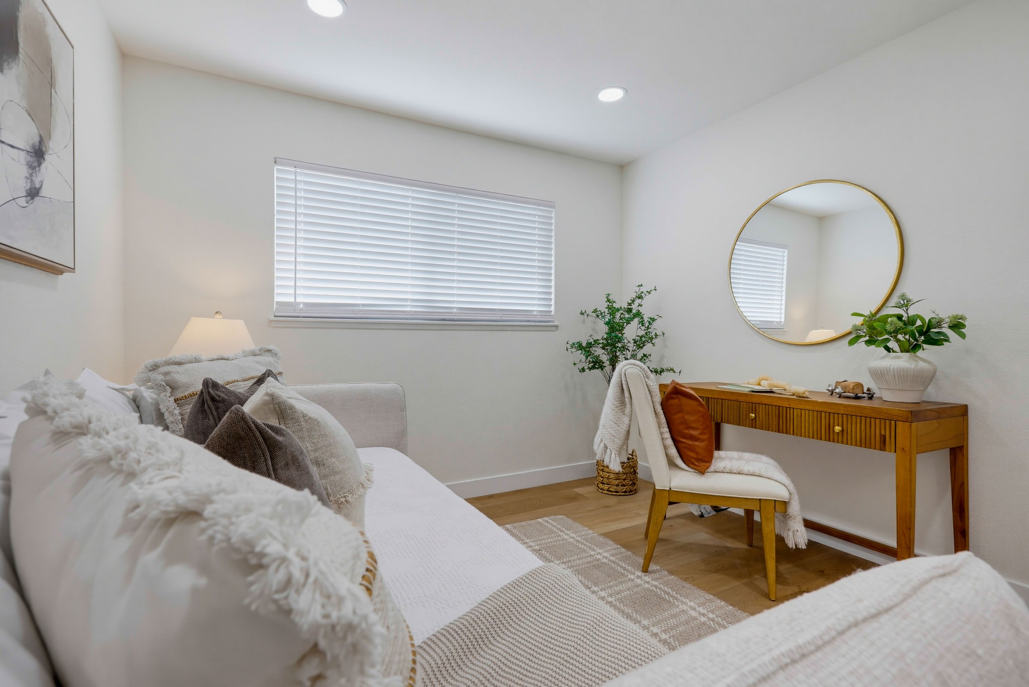 Virtual tour photo 51 of 65 for 2924 W McFadden Ave
