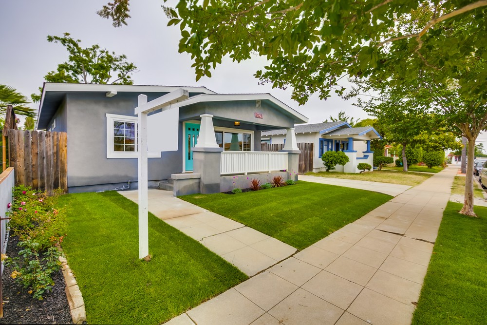 Virtual tour photo 4 of 56 for 2927 Bancroft St