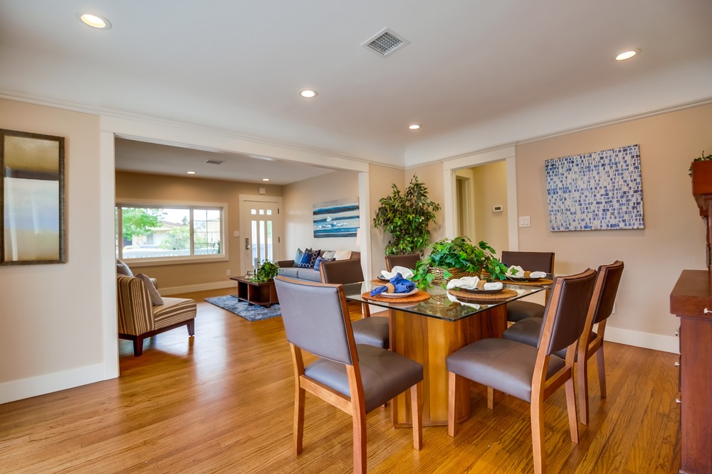 Virtual tour photo 14 of 56 for 2927 Bancroft St