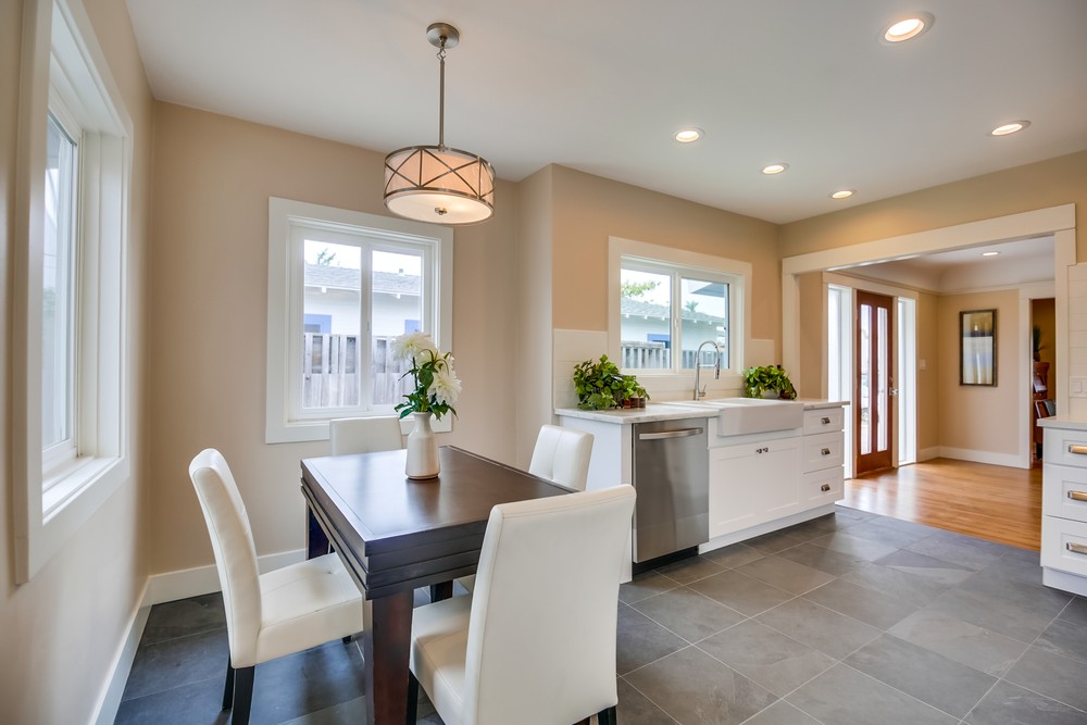 Virtual tour photo 22 of 56 for 2927 Bancroft St