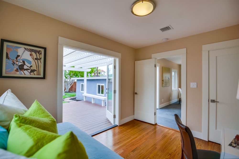 Virtual tour photo 27 of 56 for 2927 Bancroft St