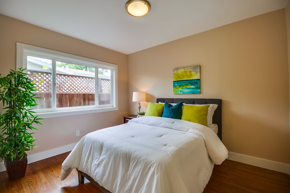 Virtual tour photo 32 of 56 for 2927 Bancroft St