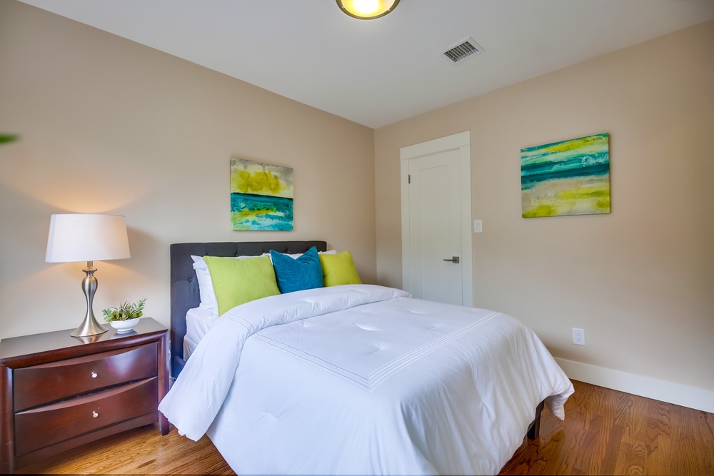 Virtual tour photo 33 of 56 for 2927 Bancroft St