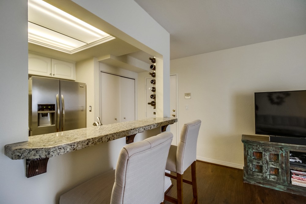 Virtual tour photo 10 of 21 for 2930 Broadway #45